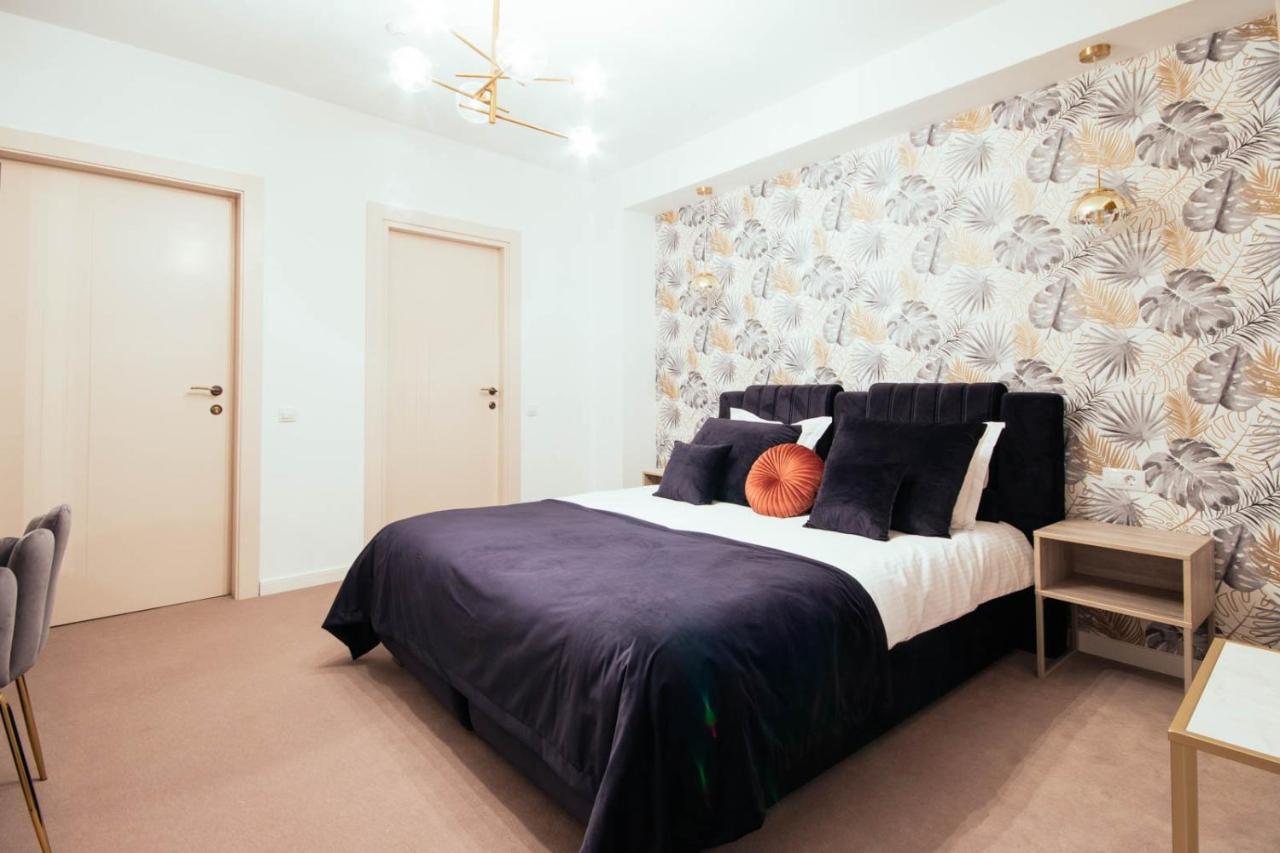 Liane Boutique Hotel Câmpulung Moldovenesc Dış mekan fotoğraf