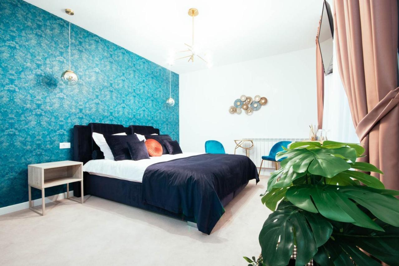 Liane Boutique Hotel Câmpulung Moldovenesc Dış mekan fotoğraf