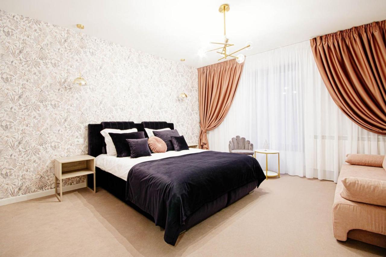 Liane Boutique Hotel Câmpulung Moldovenesc Dış mekan fotoğraf