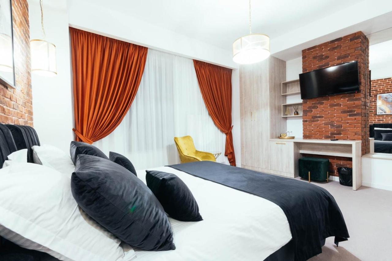 Liane Boutique Hotel Câmpulung Moldovenesc Dış mekan fotoğraf