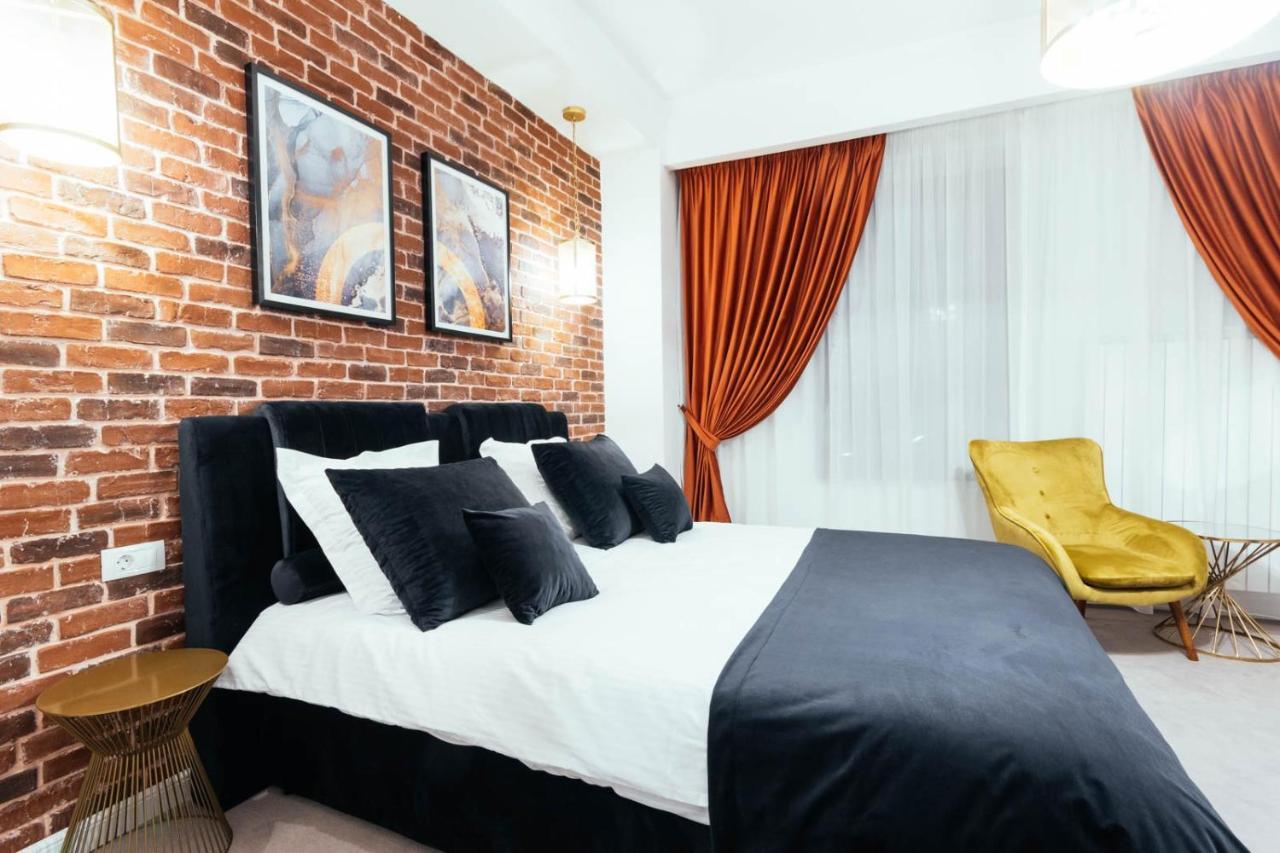 Liane Boutique Hotel Câmpulung Moldovenesc Dış mekan fotoğraf